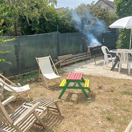Plaisir Des Pres - Appartement T3, Jardin, Parking Chaponost Extérieur photo